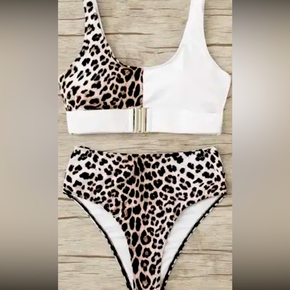 SHEIN Leopard Print and White Bikini, Size Medium